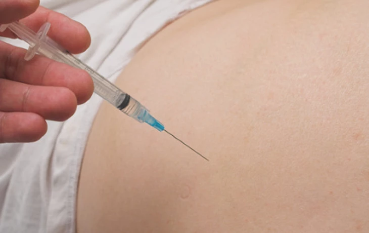 Těhotenství po umělém oplodnění a očkování proti chřipce